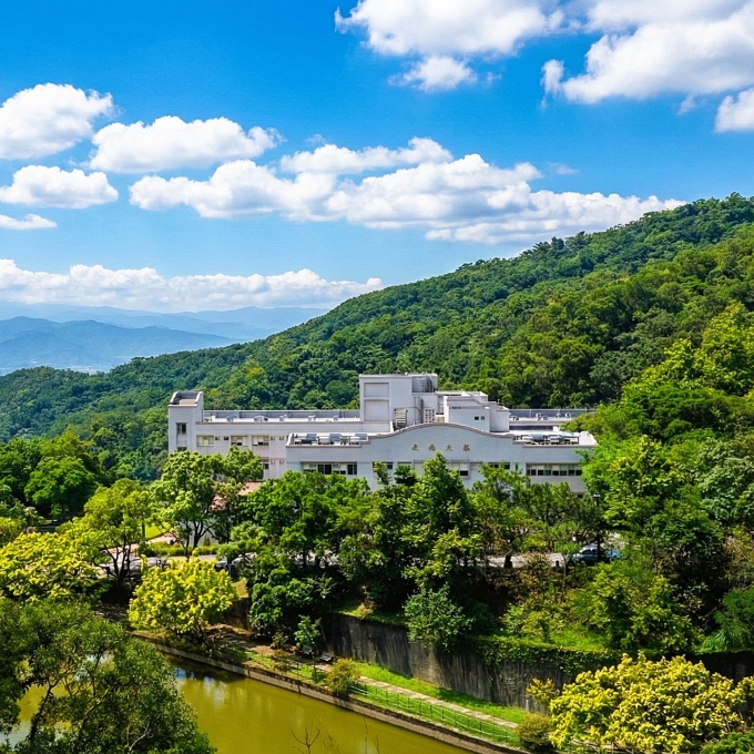 【翠柏新村長安大樓】榮登建築師雜誌 2018 年 12 月 專題報導